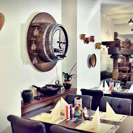 97 2* ビィドゴシュチュ